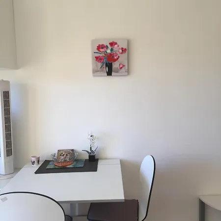 Au Soleil 아파트 칼비